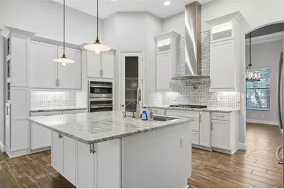 31999 Watoga Loop, Wesley Chapel, FL 33543 - Photo 11