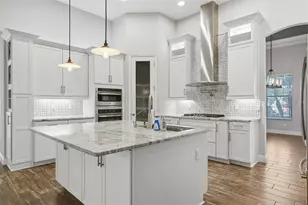 31999 Watoga Loop, Wesley Chapel, FL 33543 - Photo 11