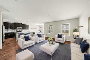 10233 Newminster Loop, Ruskin, FL 33573 - Photo 3