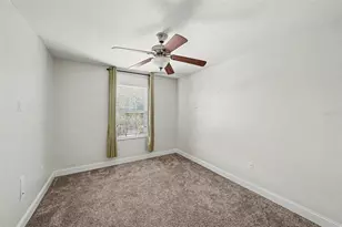 10233 Newminster Loop, Ruskin, FL 33573 - Photo 13