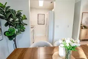 8800 Bardmoor Blvd, Seminole, FL 33777 - Photo 9