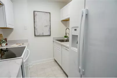 8800 Bardmoor Boulevard #20, Seminole, FL 33777 - Photo 11
