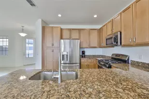 4906 Avila Lakes Dr, Wimauma, FL 33598 - Photo 9