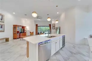 618 Manns Harbor Dr, Apollo Beach, FL 33572 - Photo 21