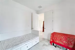 618 Manns Harbor Dr, Apollo Beach, FL 33572 - Photo 37