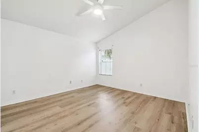 7608 Hampshire Garden Place, Apollo Beach, FL 33572 - Photo 21