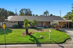 3944 49th Ave S, Saint Petersburg, FL 33711 - Photo 1