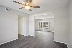 1408 Woodstork Dr, Brandon, FL 33511 - Photo 9