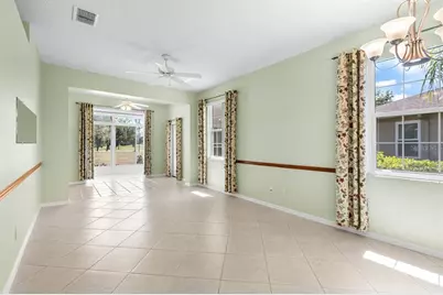615 Tremont Greens Lane, Sun City Center, FL 33573 - Photo 7