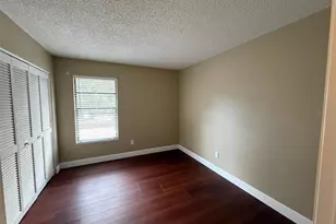 4416 Summer Oak Dr, Tampa, FL 33618 - Photo 23