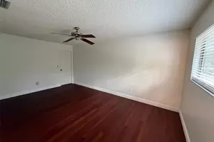 4416 Summer Oak Dr, Tampa, FL 33618 - Photo 13