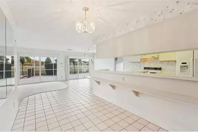 706 Westmont Way, Sun City Center, FL 33573 - Photo 7