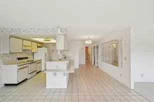 706 Westmont Way, Sun City Center, FL 33573 - Photo 13