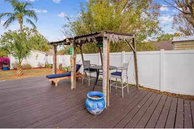 10207 Rainbridge Drive, Riverview, FL 33569 - Photo 35