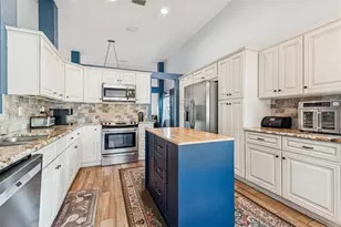 10207 Rainbridge Dr, Riverview, FL 33569 - Photo 13