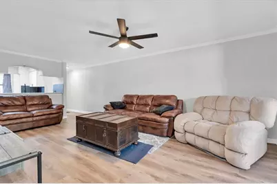 10167 Sailwinds Boulevard N #D206, Largo, FL 33773 - Photo 3