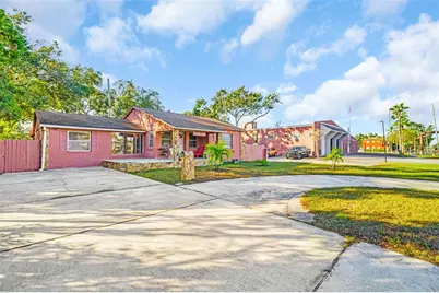 6530 5th Avenue N, Saint Petersburg, FL 33710 - Photo 1