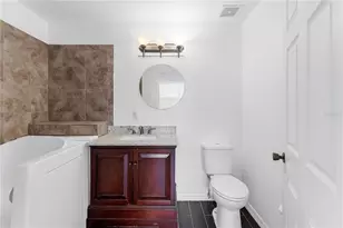 27416 Breakers Dr, Wesley Chapel, FL 33544 - Photo 21