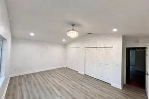 27416 Breakers Dr, Wesley Chapel, FL 33544 - Photo 31