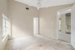 2144 23rd Ave N, Saint Petersburg, FL 33713 - Photo 13