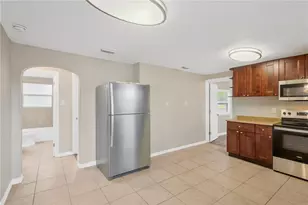 559 Norfolk St, Dunedin, FL 34698 - Photo 5