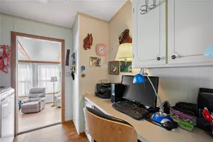 5750 Pawnee St, Zephyrhills, FL 33542 - Photo 23