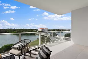 1020 Sunset Point Rd, Clearwater, FL 33755 - Photo 13