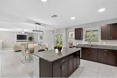 13033 Majestic Garden Lane, Riverview, FL 33579 - Photo 11
