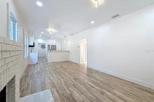 1247 Highland St N, Saint Petersburg, FL 33701 - Photo 9