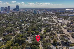 1247 Highland St N, Saint Petersburg, FL 33701 - Photo 7