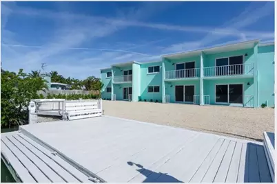 500 129th Avenue E #1, Madeira Beach, FL 33708 - Photo 17