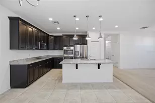 19656 Long Lake Ranch Blvd, Lutz, FL 33558 - Photo 9