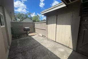 8601 Cattail Dr, Temple Terrace, FL 33637 - Photo 5