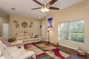 12097 Thames Ave, Weeki Wachee, FL 34614 - Photo 9