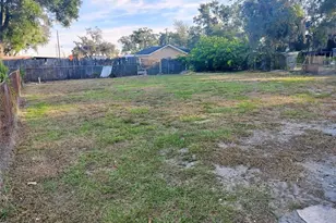 2033 Wayman St, Lakeland, FL 33815 - Photo 15