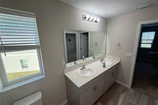 13106 Zolo Spring Circle, Riverview, FL 33579 - Photo 17