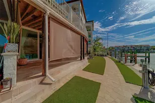 205 Dolphin Point, Clearwater Beach, FL 33767 - Photo 19