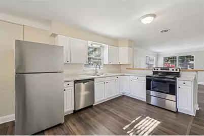 1730 17th Street S, Saint Petersburg, FL 33712 - Photo 17