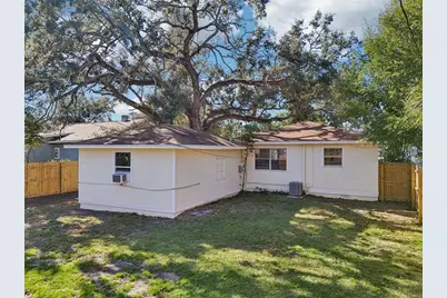 1730 17th Street S, Saint Petersburg, FL 33712 - Photo 3