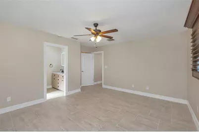 3887 50th Avenue S, Saint Petersburg, FL 33711 - Photo 27