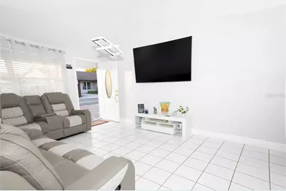 8905 Rocky Run Court, Tampa, FL 33634 - Photo 5