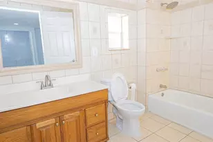 8905 Rocky Run Ct, Tampa, FL 33634 - Photo 13