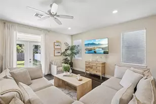 1807 E Powhatan Ave, Tampa, FL 33610 - Photo 3