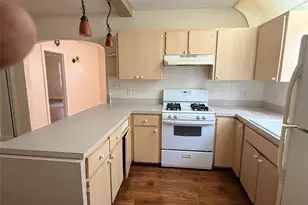 3610 Dartmouth Ave N, Saint Petersburg, FL 33713 - Photo 7