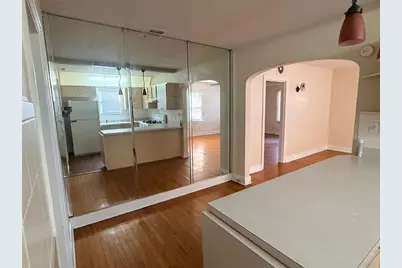 3610 Dartmouth Avenue N, Saint Petersburg, FL 33713 - Photo 9