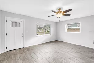 5026 3rd Ave S, Saint Petersburg, FL 33707 - Photo 13