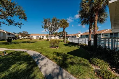 216 Sun Vista Ct S, Treasure Island, FL 33706 - Photo 33