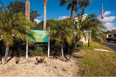 216 Sun Vista Ct S, Treasure Island, FL 33706 - Photo 13