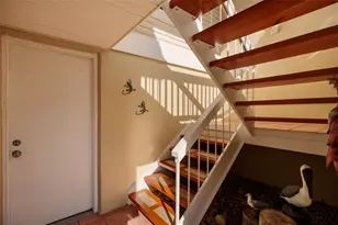 216 Sun Vista Ct S, Treasure Island, FL 33706 - Photo 3