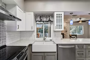 8357 Matthew Dr, New Port Richey, FL 34653 - Photo 15